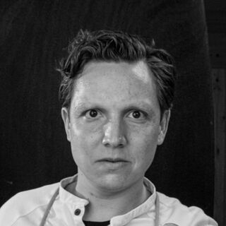 Pure C Syrco portret